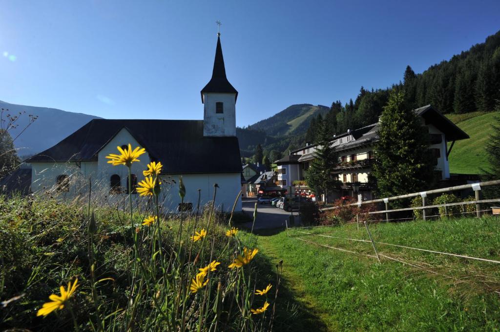 Gasthof Kirchenwirt Lackenhof Exterior photo